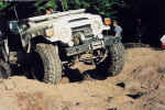 paul_on_guardrail1_gsmtr01.jpg (334560 bytes)